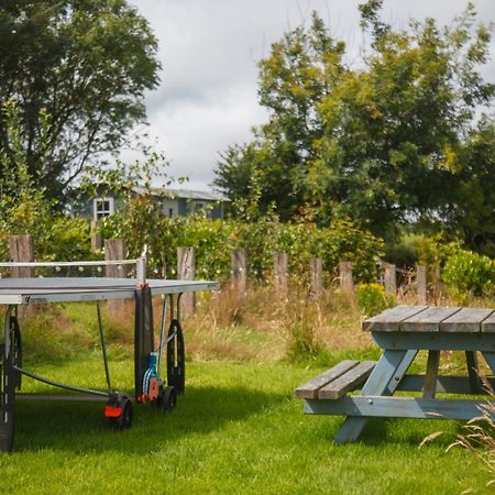 Luxury Shepherd'S Hut On Flower Farm With Outdoor Bath In Mid Cornwall Труро Экстерьер фото